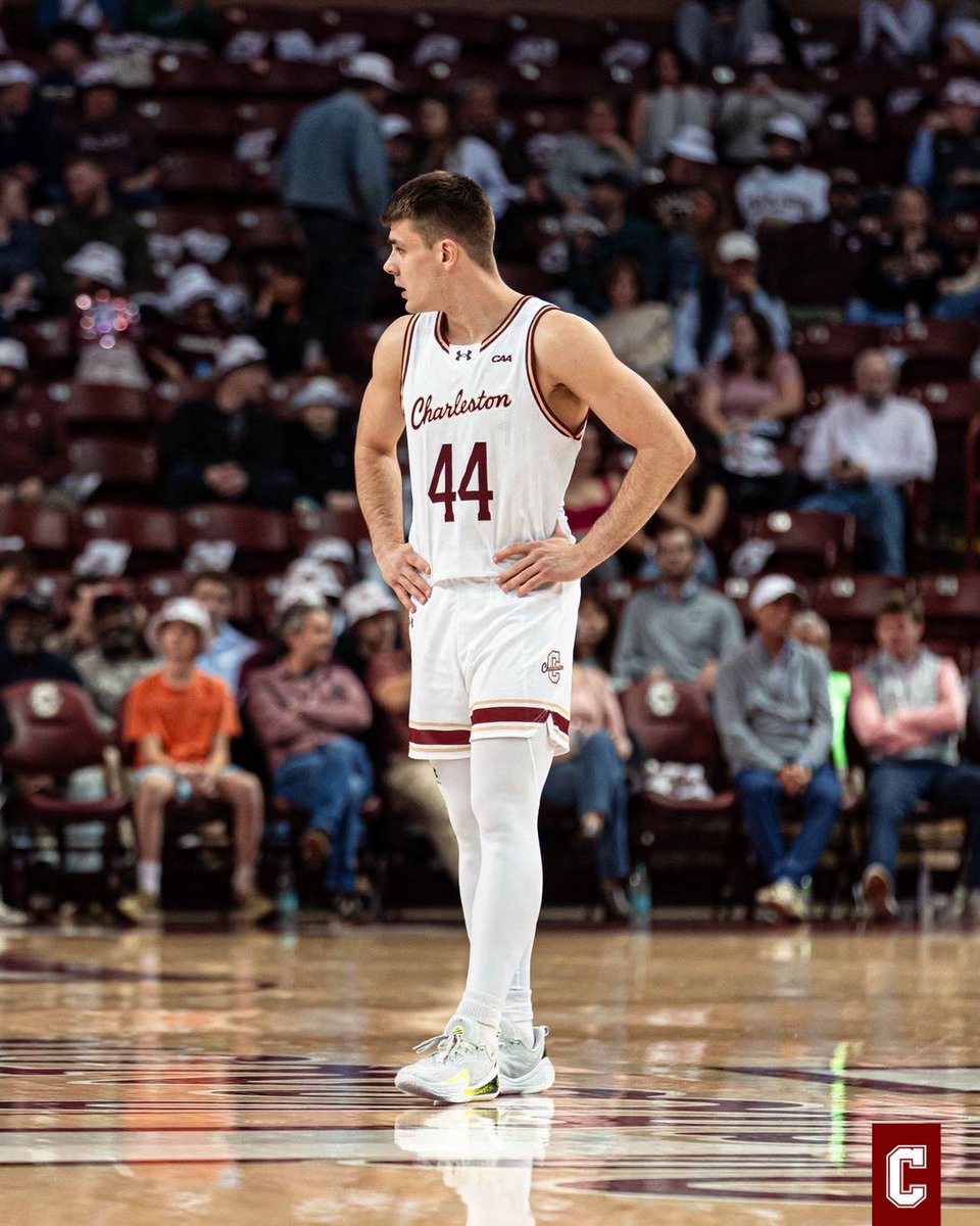 CofCBasketball's tweet image. Happy Birthday @curcic_djordje 🎉 Enjoy your day!