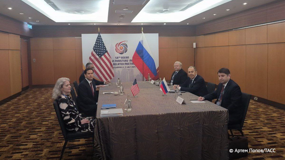 Rubio anakutana na Sergei Lavrov wa Urusi katika Mkutano wa ASEAN huko Kuala Lumpur, Malaysia