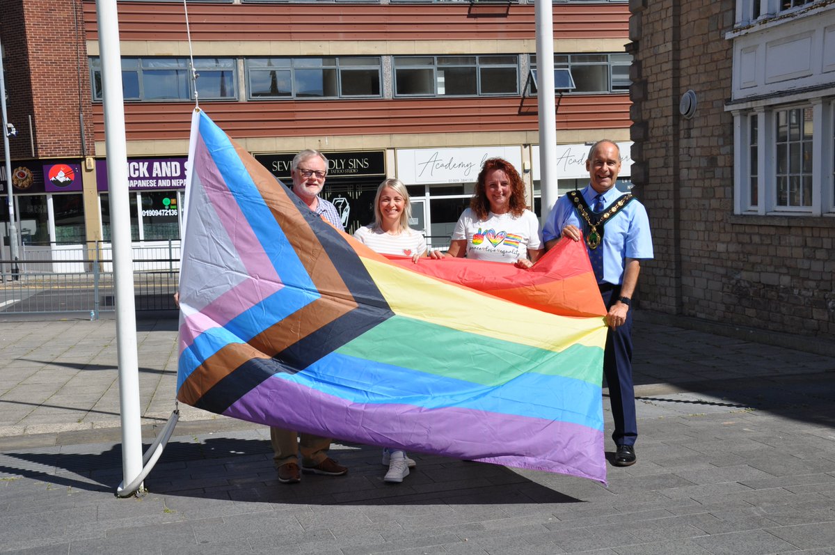 Bassetlaw Council (@bassetlawdc) on Twitter photo Ahead of this weekend's Worksop Pride, Council Chair Cllr Tony Eaton was joined by founder Crystal Lucas and Katie Lucas and Philip Jackson from the <a href="/WorksopPride/">Worksop Pride ®</a> Pride Team for the annual flag raising. Now in its 9th year, Worksop Pride is a fantastic celebration of our LGBTQ+ Ahead of this weekend's Worksop Pride, Council Chair Cllr Tony Eaton was joined by founder Crystal Lucas and Katie Lucas and Philip Jackson from the <a href="/WorksopPride/">Worksop Pride ®</a> Pride Team for the annual flag raising. Now in its 9th year, Worksop Pride is a fantastic celebration of our LGBTQ+