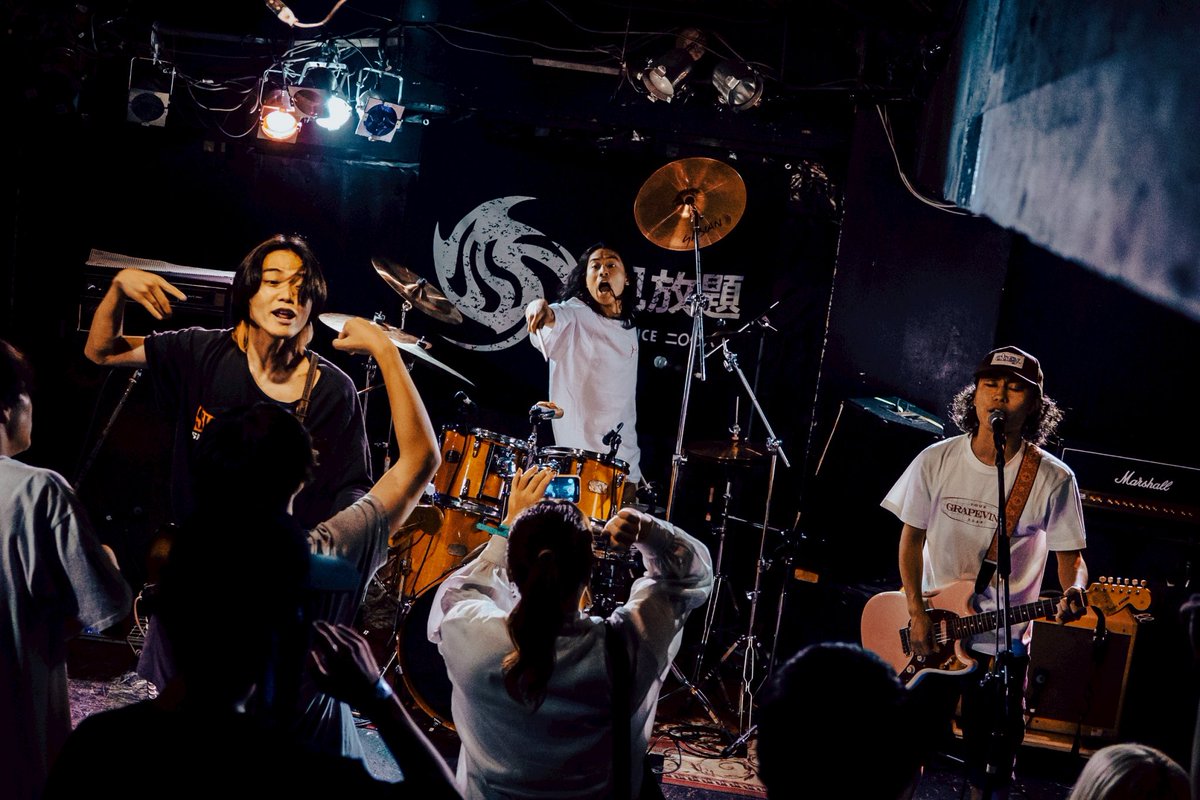 STITCHES_121's tweet photo. 📷②
2025.07.05(sat)
大阪・心斎橋サーキットイベント
新神楽×LONG PARTY RECORDSコラボステージ
"見放題大阪2025"
📸@s0_ra12
#STITCHES #スティッチーズ
#Japan #Osaka #3piece #Band #Rock #Music #Pop #JPop #Funk #Punk #RnB #Rocknroll #Grange #Ska #Reggae #新神楽 #見放題大阪2025 https://t.co/y81PNvBpLt