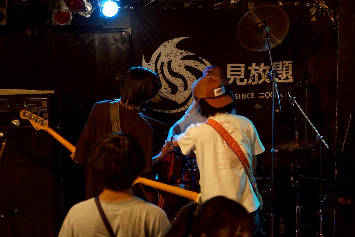STITCHES_121's tweet photo. 📷③
2025.07.05(sat)
大阪・心斎橋サーキットイベント
新神楽×LONG PARTY RECORDSコラボステージ
"見放題大阪2025"
📸@s0_ra12
#STITCHES #スティッチーズ
#Japan #Osaka #3piece #Band #Rock #Music #Pop #JPop #Funk #Punk #RnB #Rocknroll #Grange #Ska #Reggae #新神楽 #見放題大阪2025 https://t.co/OUTMuBNd1A
