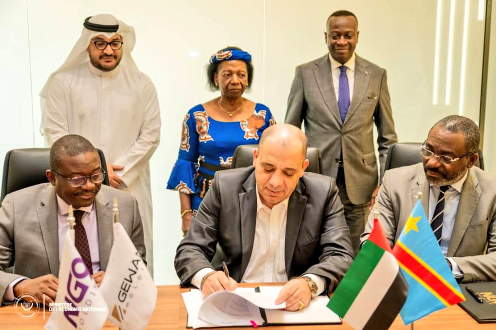 🌐 #RDC – Émirats : #Kinshasa scelle des accords pour raffiner ses minerais sur place⏬ congomonde.cd/rdc-emirats-ki…