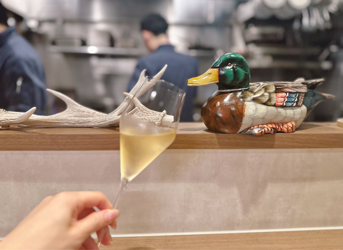 Savoy_truffe's tweet image. あのお店行ってきたよ、とか、実はお店の中のひとですとか、「行きたい」って見せられた投稿があなたのだったよとか、たまにお便りいただくの、ほんとにうれしい。ありがとう