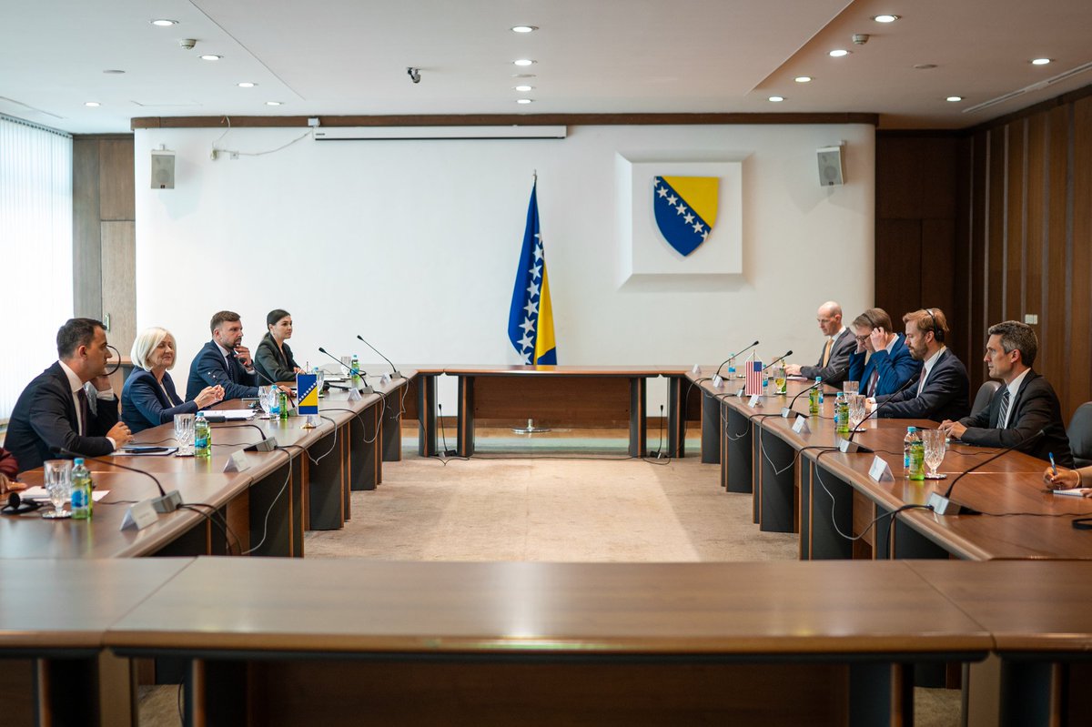 1/3
Today in Sarajevo, I met with <a href="/StateEUR/">Senior Bureau Official Brendan Hanrahan</a> Brendon Hanrahan and  Mark Fleming from the <a href="/StateDept/">Department of State</a>. We discussed reforms ahead of #BiH, security, and strengthening our strategic partnership with the United States. 🇧🇦🇺🇸 <a href="/USEmbassySJJ/">US Embassy Sarajevo</a>