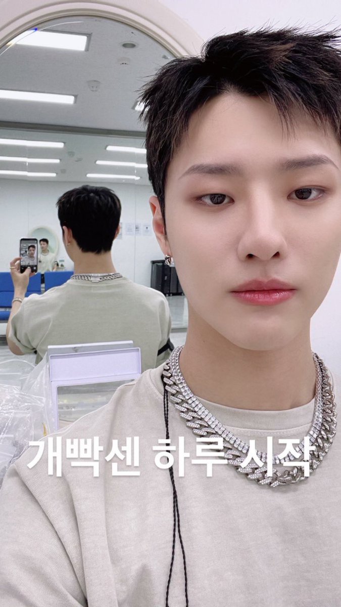 시바평무할게 tweet media