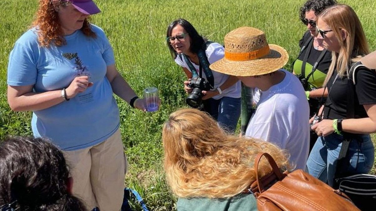 🦋 Amb motiu del #DiaMundialdelaConservaciodelanatura, aquest 26 de juliol et proposem la sortida Les papallones del Parc Natural

🌿Activitat inclosa al Visites amb valors, programa d’activitats d’ecoturisme a la Garrotxa 🌿

🎟️ Reserves: tuit.cat/GGup9