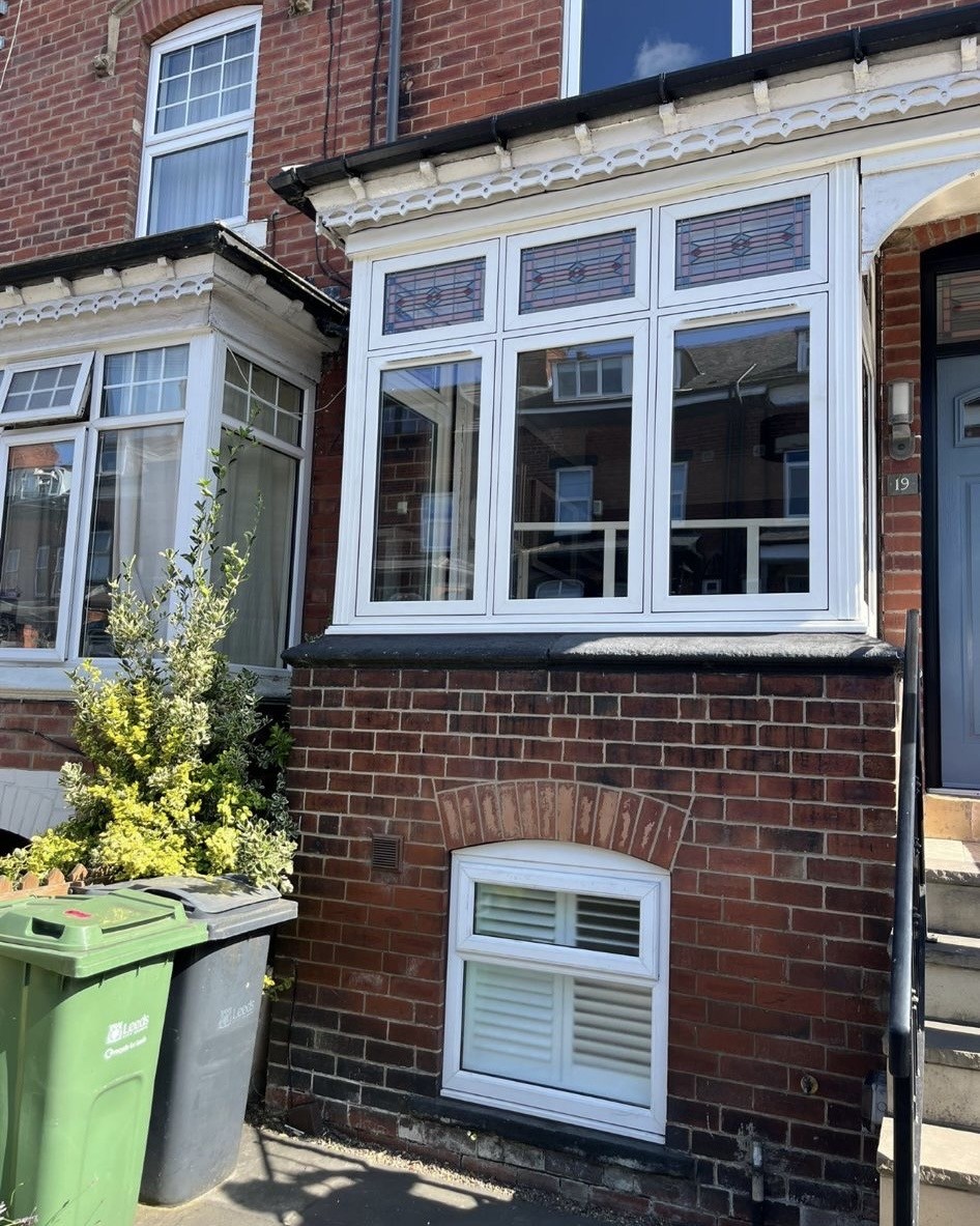 A fresh look for this lovely home! 🏡 We replaced tired timber windows with white flush sash PVC frames &amp; leaded lights for a classic touch. Finished with a bold blue composite door 💙

📞0113 808 2899
💻bit.ly/3wXWTfp 

#renovateleeds #leeds #yorkshire