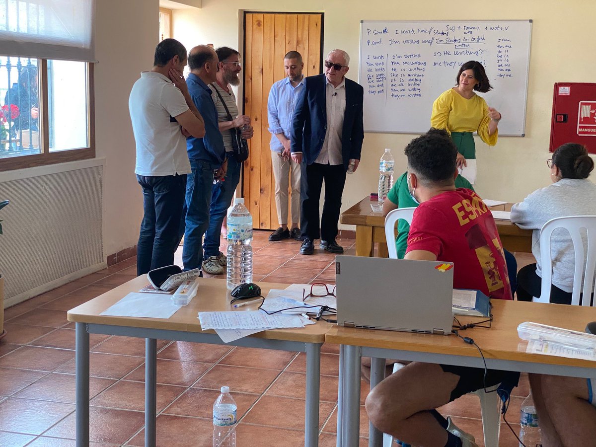 At Diagrama, we know that juveniles serving custodial sentences need role models, education, and hope for the future. 

Our CEO David McGuire was delighted to have the opportunity to show Lord Bird MBE our youth custody centres in Spain. ow.ly/84OC50VyMpC

<a href="/FundDiagrama/">Fundación Diagrama</a>