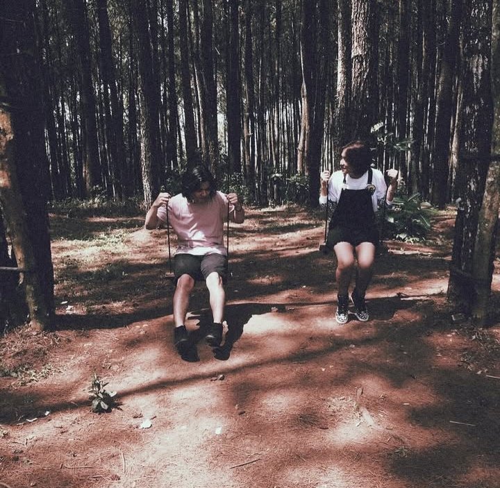 Selamat memperingati hari pernikahan untuk Lord kita <a href="/glwsprng/">ᴘᴜᴛʀᴀ ᴘʀᴀ ʀᴀᴍᴀᴅʜᴀɴ</a> &amp; <a href="/mustikakamal_/">Mustika Kamal</a>. Do'a terbaik dari kami, semoga selalu diberikan kehangatan, ketentraman, dan selalu diberkahi dengan rezeki dan kebahagiaan. Aamiin! 🙏