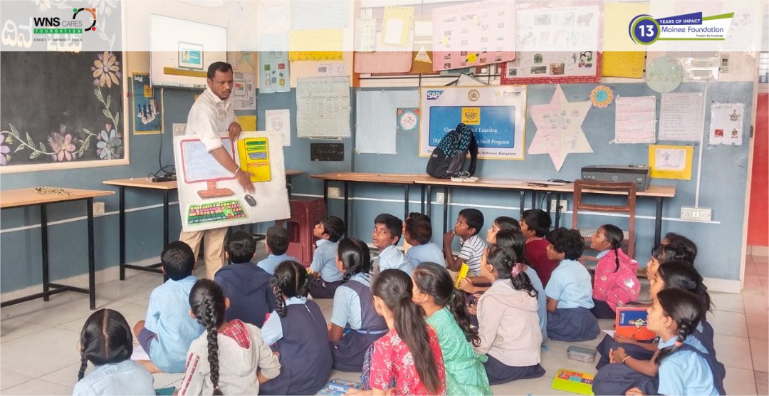 moineeorg's tweet photo. 💻In the first week of #July, students in #Bengaluru & #Visakhapatnam explored desktops, learned #computer basics & navigated the Knowledge Server through the CAL Program!
A CSR initiative by @WnsWcf ,implemented by #MoineeFoundation empowering young learners with digital skills https://t.co/UO8AEeCAkN