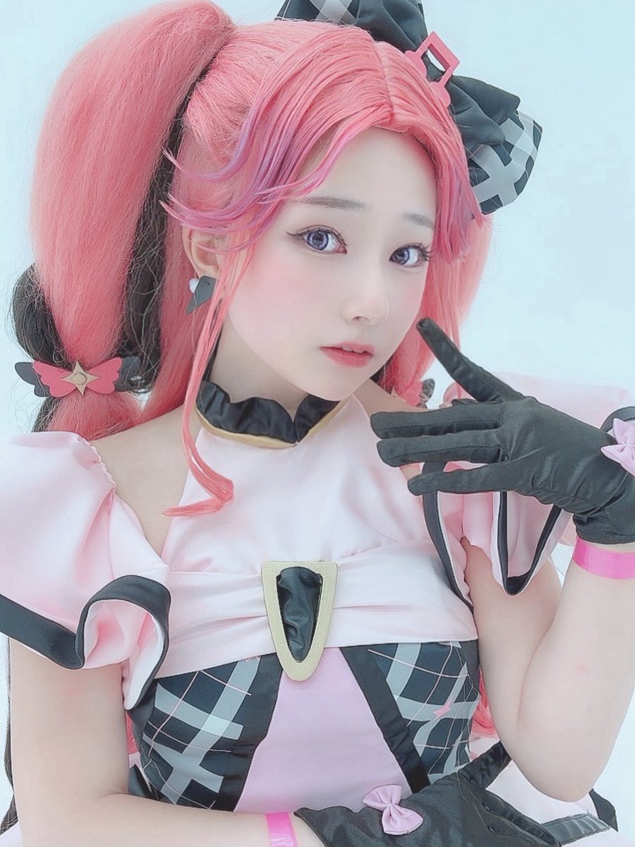 alicebyexx's tweet image. コスプレ⚠︎cosplay
キミとアイドルプリキュア♪

┈┈┈┈┈┈┈┈┈┈┈┈┈┈┈┈┈┈┈┈

🖤キュアキッス🩷

┈┈┈┈┈┈┈┈┈┈┈┈┈┈┈┈┈┈┈┈

#キミプリ
#precure