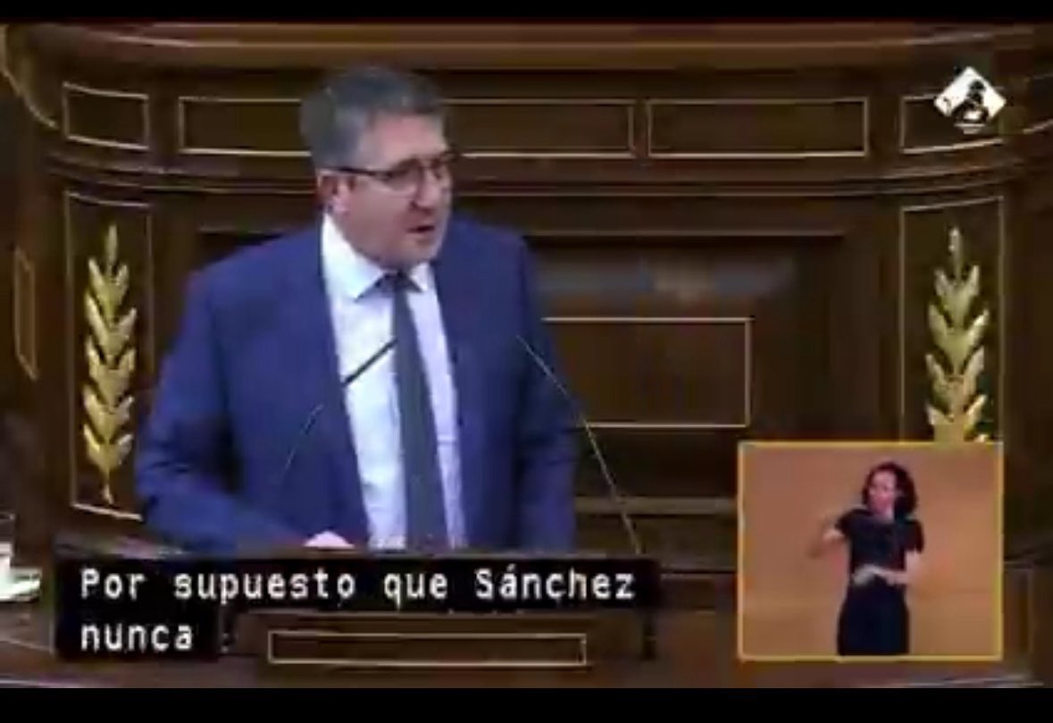 Dice Patxi que la gente les para por la calle para pedirles que sigan gobernando. 

JAJAJAJA pues nada, convocad elecciones y arrasáis 🤡