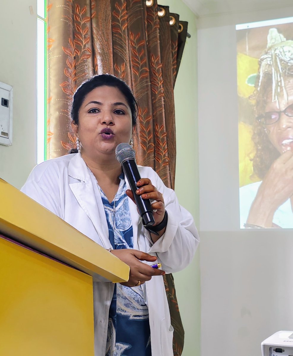 jkknarts's tweet photo. 500+ freshers joined JKKN through a vibrant Learners Induction Program 2025 — expert talks, campus tours, cultural events, and more lit up the Golden Jubilee week.

#JKKN #JKKNInstitutions #LearnersInduction2025 https://t.co/WjhuVZWSqb