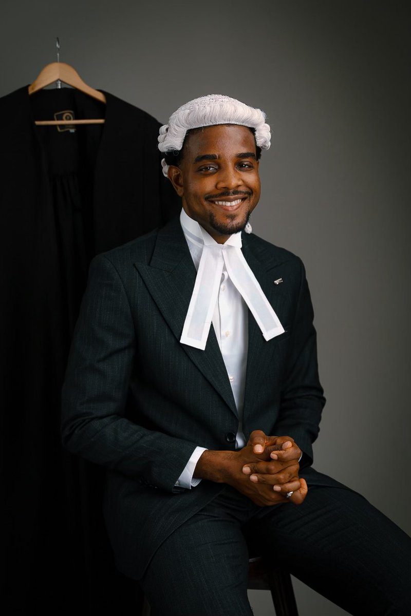 munahdavid's tweet image. M.C. Ochiabutor Esq.

LL.B (Nig.), First Class Honours
B.L, First Class Honours
Best Graduating Student of the Nigerian Law School, Kano Campus
13th Best Graduating Student out of 7000 students.

Call me the BAR!