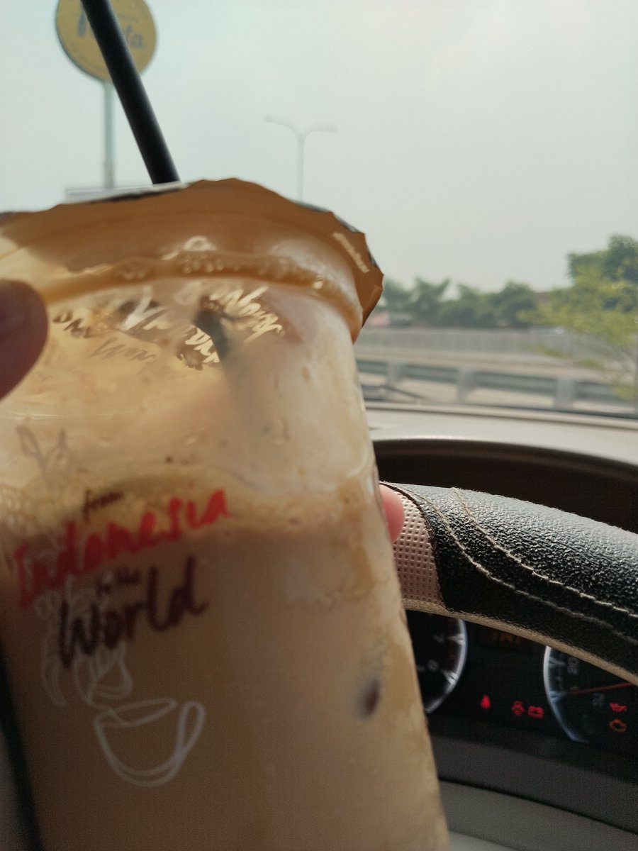 seger_tenan025's tweet photo. Terangno dalanmu alias melek gaes.... 

#CoffeeLover https://t.co/E4LEcR2ZZg