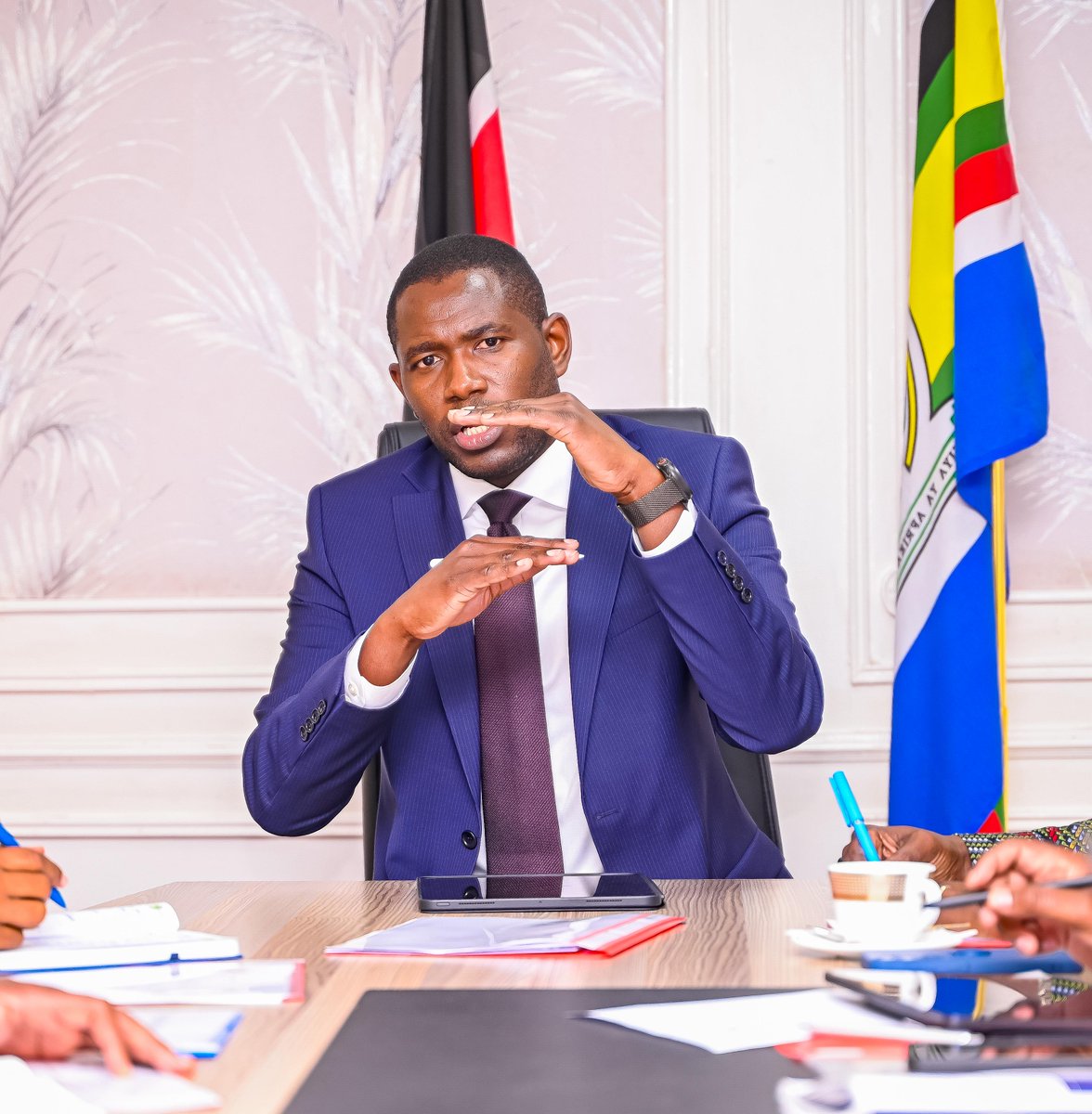 Amref_Kenya's tweet image. This morning, we held a high-level engagement with the Principal Secretary State Department for Medical Services @MOHMediService Dr. Ouma Oluga - @fnoluga, to reaffirm our shared commitment to accelerating Universal Health Coverage. The meeting served as a platform to update the…
