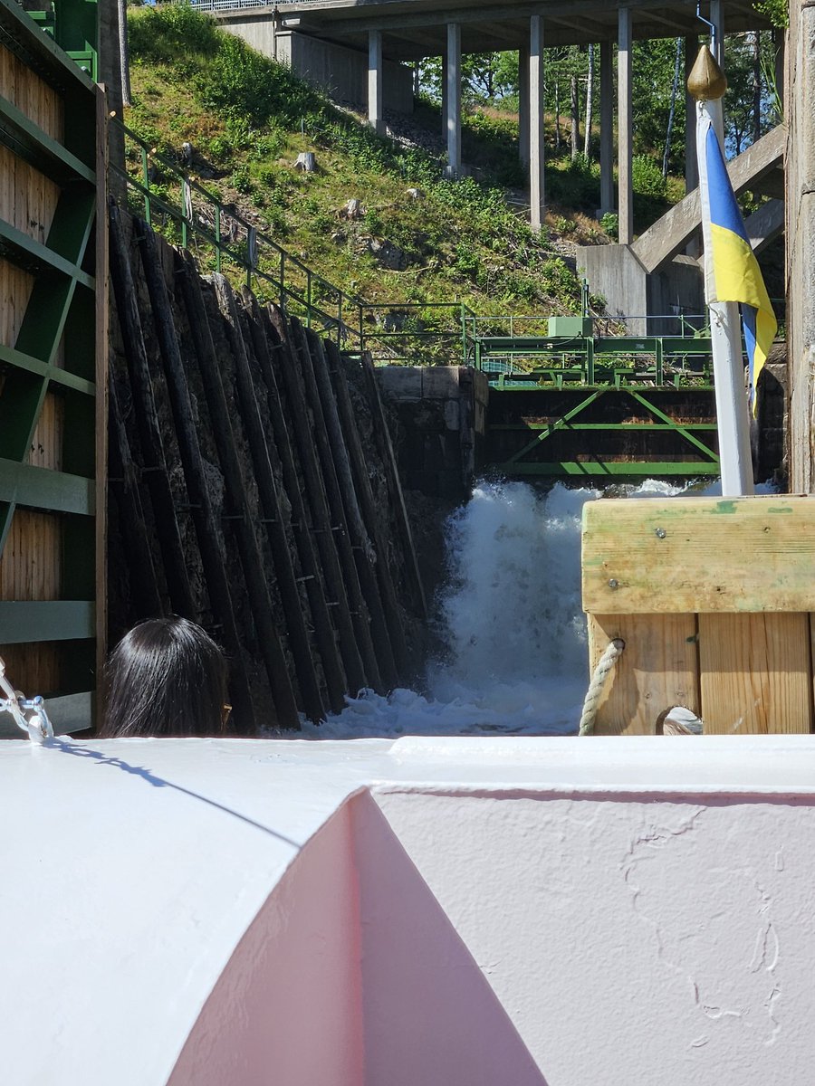 Dalslands Kanal, firar mor å fars Diamantbröloppsdag!! #rättbraväder!