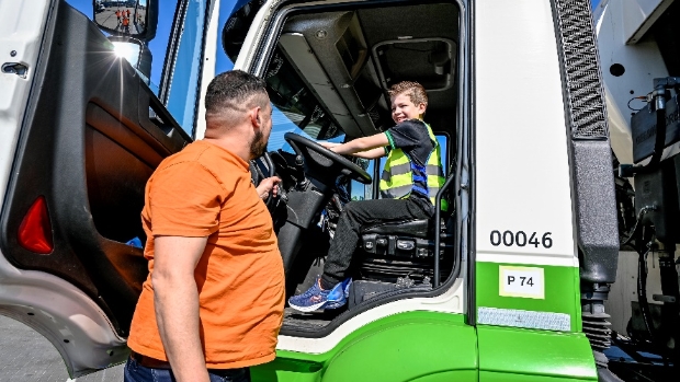 Kijkje achter de schermen bij Irado tijdens Open Dag in Schiedam -  rodi.nl/schiedam/l/453…