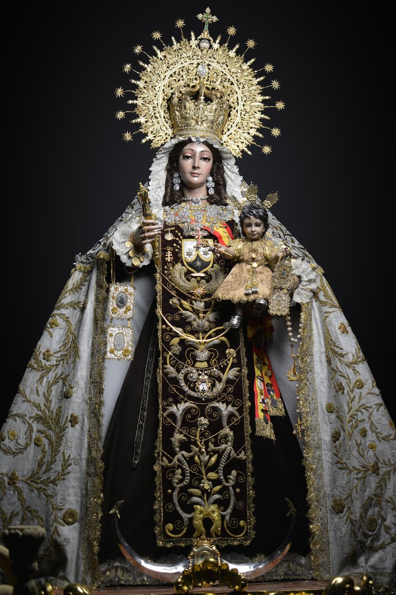 diazlora88's tweet photo. 𝑵𝒕𝒓𝒂. 𝑺𝒓𝒂. 𝒅𝒆𝒍 𝑪𝒂𝒓𝒎𝒆𝒏 𝒅𝒆 𝑺𝒂𝒏 𝑳𝒆𝒂𝒏𝒅𝒓𝒐 𝒗𝒆𝒔𝒕𝒊𝒅𝒂 𝒑𝒂𝒓𝒂 𝒍𝒂 𝒔𝒂𝒍𝒊𝒅𝒂 𝒑𝒓𝒐𝒄𝒆𝒔𝒊𝒐𝒏𝒂𝒍 𝟐𝟎𝟐𝟓.
Sevilla. https://t.co/HrrQp7lMtI