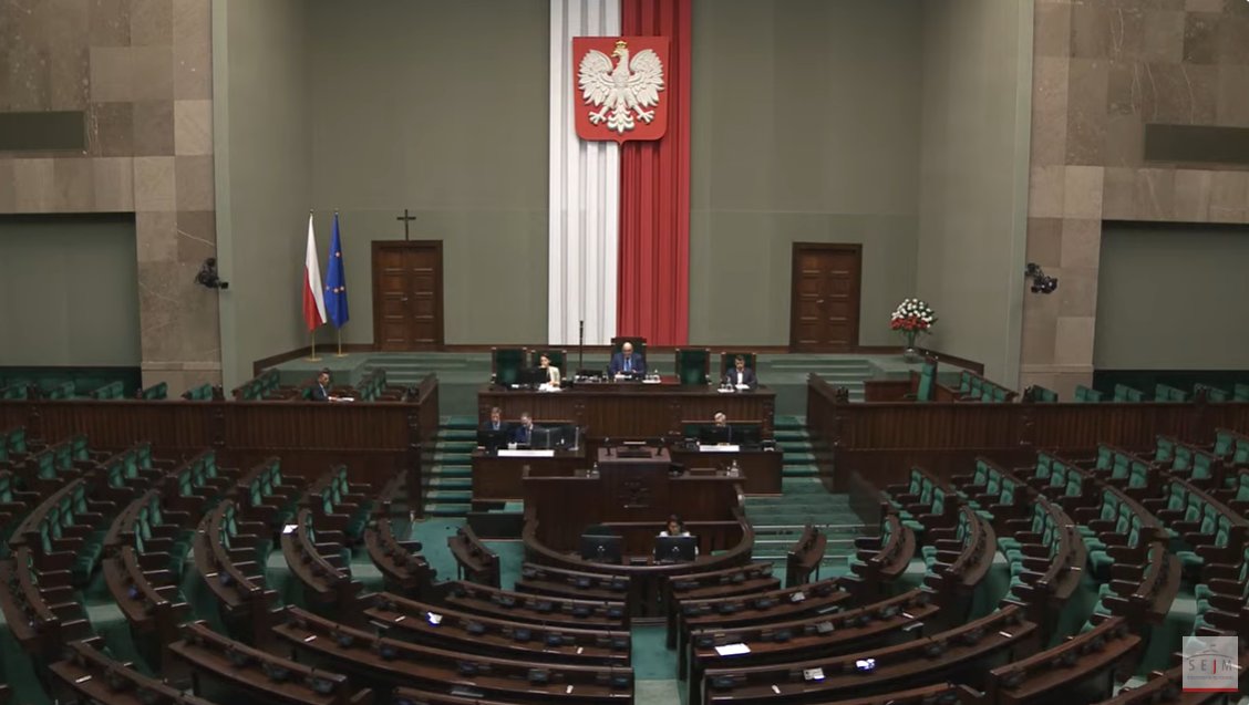 GUGiKgovpl's tweet image. Sejm RP przyjął senackie poprawki do ustawy o zmianie ustawy o aplikacji mObywatel oraz niektórych innych ustaw
gov.pl/web/gugik/sejm…