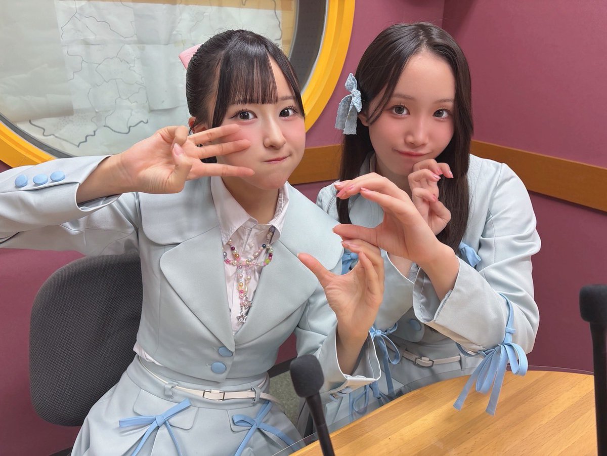 高嶺のなでしこ (@takanenofficial) on Twitter photo 📻この後18:30頃〜
FM三重「つながるジカン」に #葉月紗蘭 #東山恵里沙 が生出演します🤍🧡
⋰
#この夏好きになっちゃえばいいのに
#高嶺のなでしこ が日本全国に出没中🐈⬛📡
⋱
💌メッセージはこちら
fmmie.jp/program/tsunag…
🎧radikoはこちら
radiko.jp/share/?sid=FMM…
<a href="/radiocube/">レディオキューブFM三重</a> 📻この後18:30頃〜
FM三重「つながるジカン」に #葉月紗蘭 #東山恵里沙 が生出演します🤍🧡
⋰
#この夏好きになっちゃえばいいのに
#高嶺のなでしこ が日本全国に出没中🐈⬛📡
⋱
💌メッセージはこちら
fmmie.jp/program/tsunag…
🎧radikoはこちら
radiko.jp/share/?sid=FMM…
<a href="/radiocube/">レディオキューブFM三重</a>