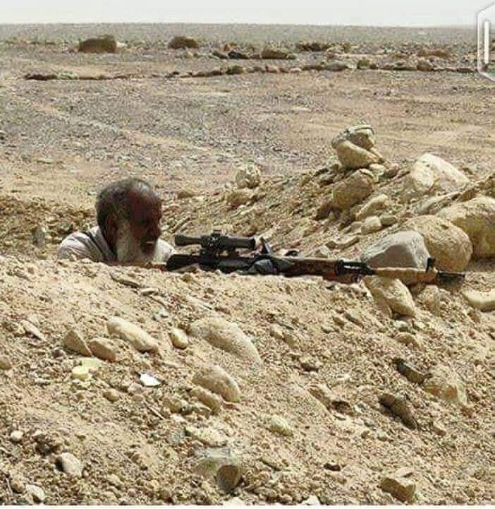 بالنسبة لي فإن #كبير_القوم هو #قناص_الجدعان 👇 الذي جندل من قطعان الإحتلال #الإيراني #الحوثي المئات و أمثاله من أحرار #اليمن و فقط.