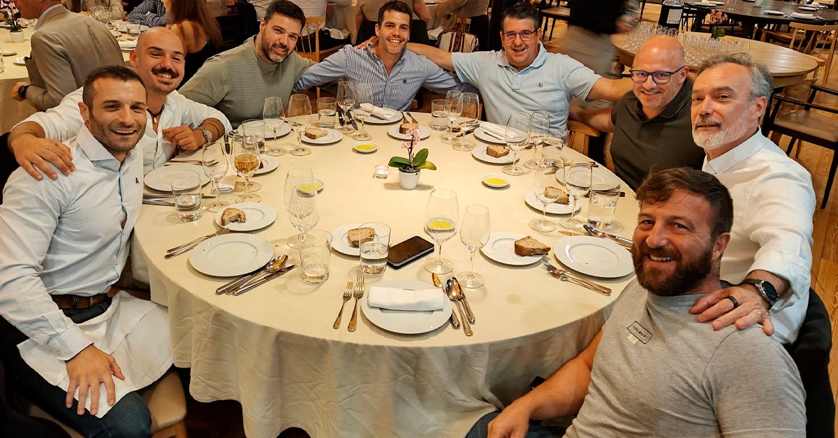 Al igual que nuestros compañeros de Suecia, el pasado mes de junio nos sumamos a su tradicional celebración de bienvenida al verano con nuestro propio MBA Midsommar. 

Cenas, actividades de team building y un sinfín de buenos momentos para hacer equipo y celebrar juntos la