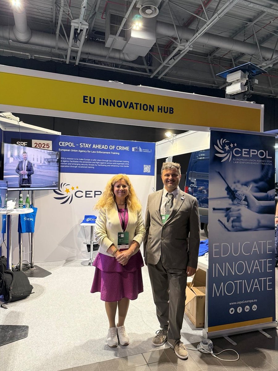 EU_CEPOL's tweet image. In June, we attended the #SecurityResearchEvent 2005, organised by @EUHomeAffairs in 🇵🇱
We highlighted how #CEPOL contributes to #securityEU, explored new opportunities for cooperation, and had great discussions on how to step-up our efforts in the field of #EUSecurityResearch💡