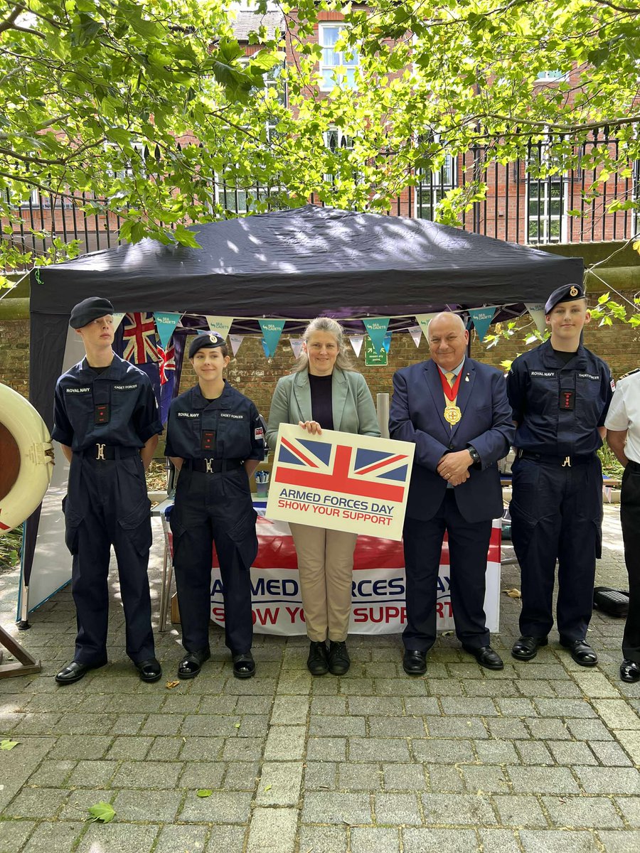 RachaelMaskell's tweet image. Showing my support for our Armed Forces in #York at a full day of events on #ArmedForcesDay