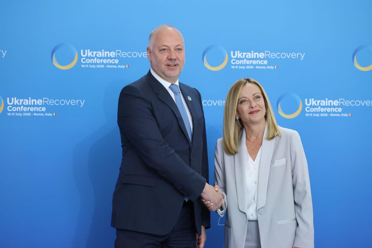 R_JeliazkovPM's tweet image. At the #UkraineRecoveryConference in Rome – united with partners to support Ukraine’s path to recovery and Europe. Grateful to @GiorgiaMeloni for the hospitality and leadership.