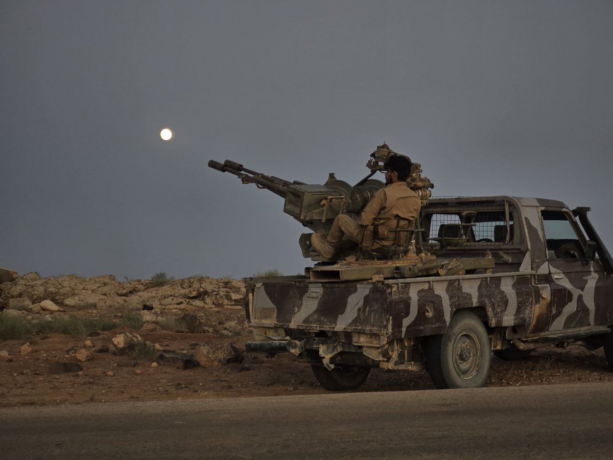 The Syrian Army’s 70th Division has completed combing operations in the Safa Hills of eastern Damascus after intelligence suggested ISIS presence in the area. These are part of the Ministry of Defense’s ongoing security and counter-terror operations.