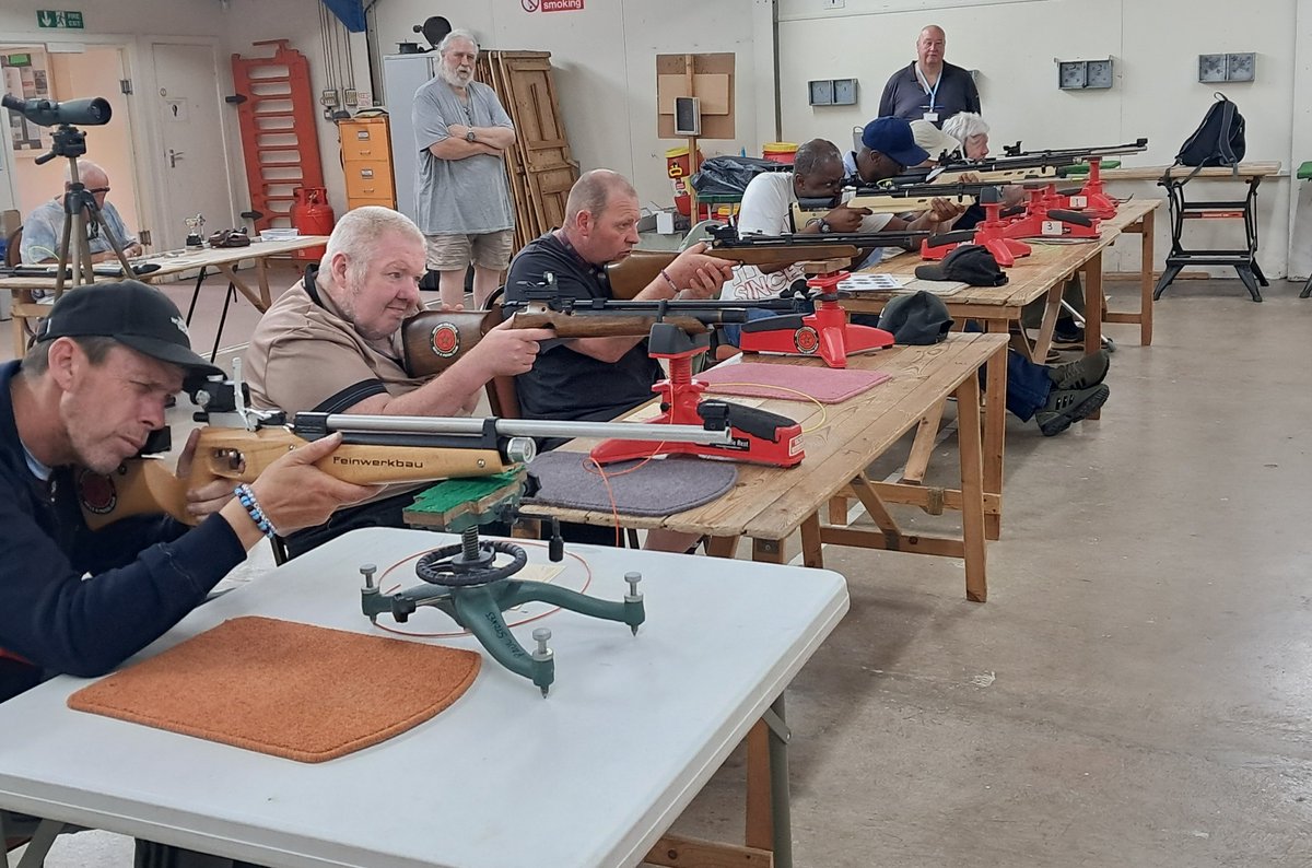 A great photo here of a group of Sutton House clients at Sutton Coldfield Shooting Club. Each session, the clients work on their focus, concentration, patience and controlled breathing to improve on the skills they have been building over the past few months.
#cognativeskills