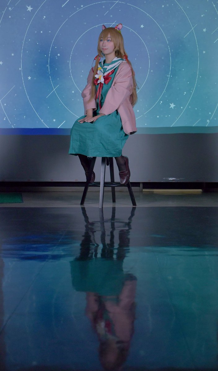 🌈🕒 Cosplay 🌲

                               『ray』

    あの透明な彗星は
                 透明だから無くならない