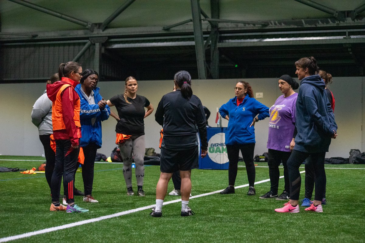 AVFCFoundation's tweet image. Join our Everybody’s Game Female Coaching Huddle 🙋🏽♀️
This will be an opportunity for female volunteer/coaches to get together and socialise, network and take part in sporting activities for different abilities and fitness levels. The aim is to get everyone moving, talking and…