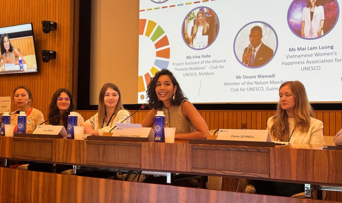 Commission nationale française pour l'UNESCO (@cnfunesco) on Twitter photo 🧑🤝🧑350 participants ont assisté au 5ème atelier de renforcement des capacités des #jeunes des associations et clubs pour l’<a href="/UNESCO/">UNESCO 🏛️ #Education #Sciences #Culture 🇺🇳</a> le 27 juin.
Thématique #égalitédesgenres, en partenariat avec la @CNFU, avec le soutien de la 🇫🇷. Passer d’un idéal à une réalité vécue ! 🧑🤝🧑350 participants ont assisté au 5ème atelier de renforcement des capacités des #jeunes des associations et clubs pour l’<a href="/UNESCO/">UNESCO 🏛️ #Education #Sciences #Culture 🇺🇳</a> le 27 juin.
Thématique #égalitédesgenres, en partenariat avec la @CNFU, avec le soutien de la 🇫🇷. Passer d’un idéal à une réalité vécue !