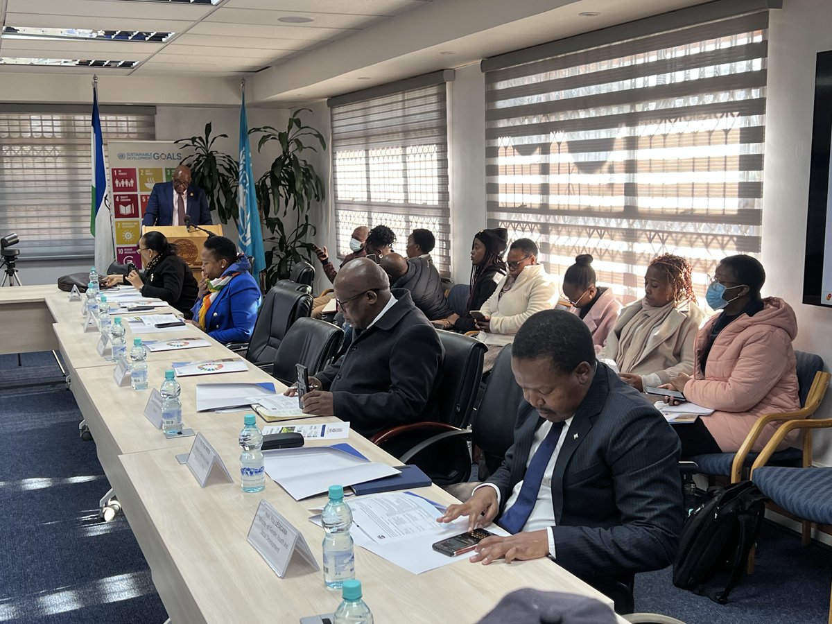 UNLesotho's tweet image. #HappeningNow! Lesotho launches its 2025 Voluntary National Review Report. Ministries are sharing progress on SDG 3, 5, 8, 13, 14 &amp;amp; 17 spotlighting efforts in health, gender, jobs, climate, water ecosystems, and partnerships. 

Full Report➡️: bit.ly/4kqGUPL