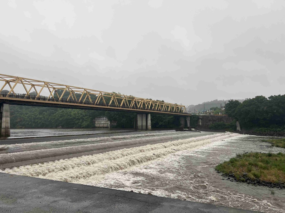 #豪雨
パトロール/状況報告
渋川市半田地内 利根川 坂東橋付近  パトロール状況      
#群馬県建設業協会 #建設業協会 #建設業 #群馬県
2025/07/10 18:39 1