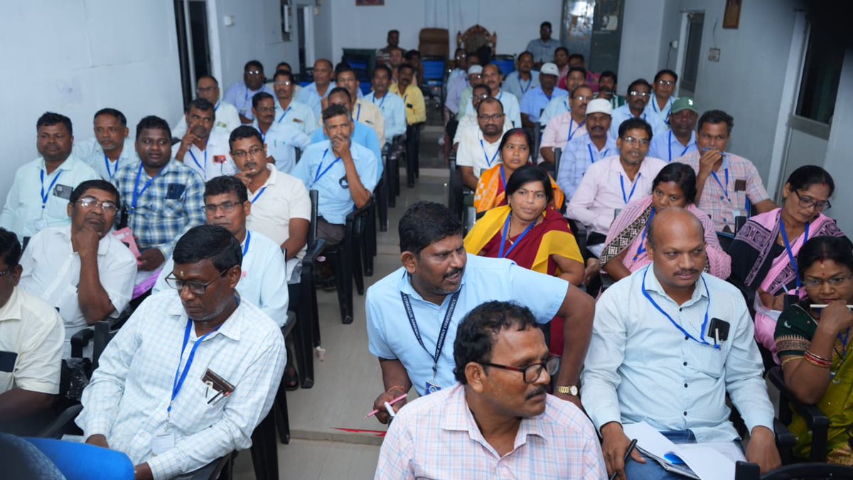 Sub-Collector & SDM Athamallik tweet media