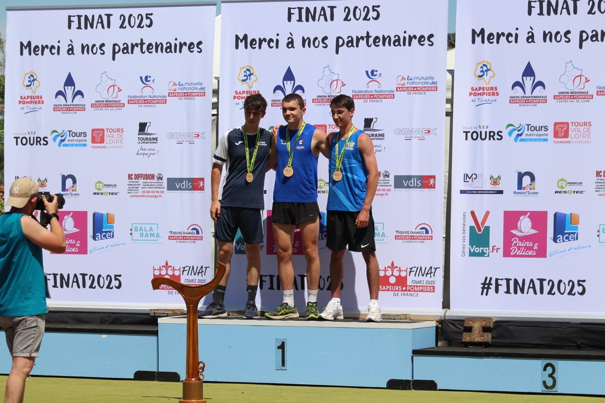 🏅FINAT 2025 : mission accomplie pour nos athlètes haut-rhinois à Tours !
 🔥 30 sportifs, 15 médailles 🥇🥈🥉
 💪Félicitations à tous les participants et bravo aux encadrants qui font rayonner le SIS 68 !