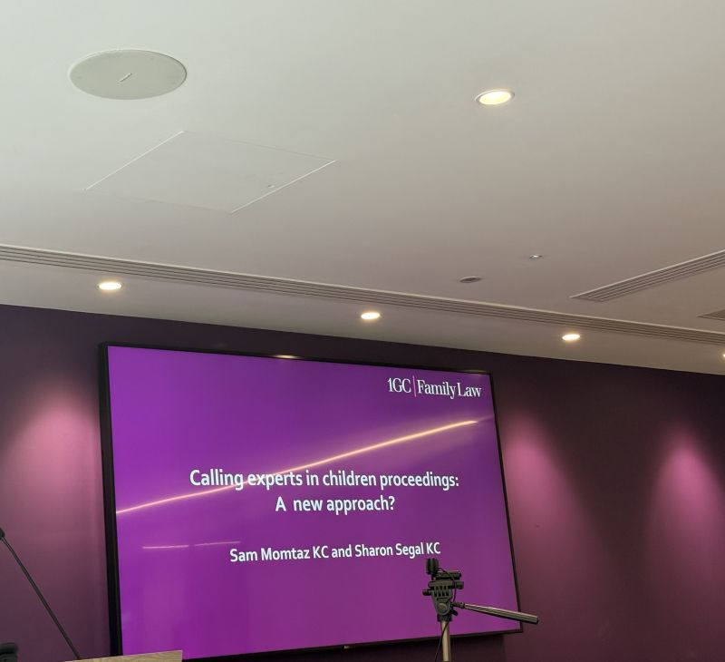 1GCFamilyLaw's tweet image. Last night, Chambers was delighted to host the topical seminar – Calling Experts in Children Proceedings: A New Approach?
Hosted by Sam Momtaz KC and Sharon Segal KC.
Many thanks to all those who attended and contributed to such an engaging evening.
@SamMomtaz