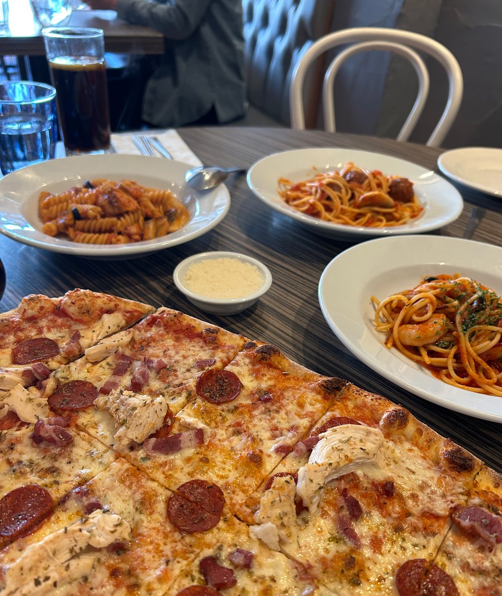 Savour the flavours of Italy this summer at Cozze 🇮🇹 join us in our stylish Woodley or Pangbourne locations. 

📍 Pangbourne: 0118 984 5858
📍 Woodley: 0118 927 2581

#WoodleyEats #PangbourneRestaurants #pangbourne #woodley  #foodiesrdg #eatoutreading #berkshirebusiness