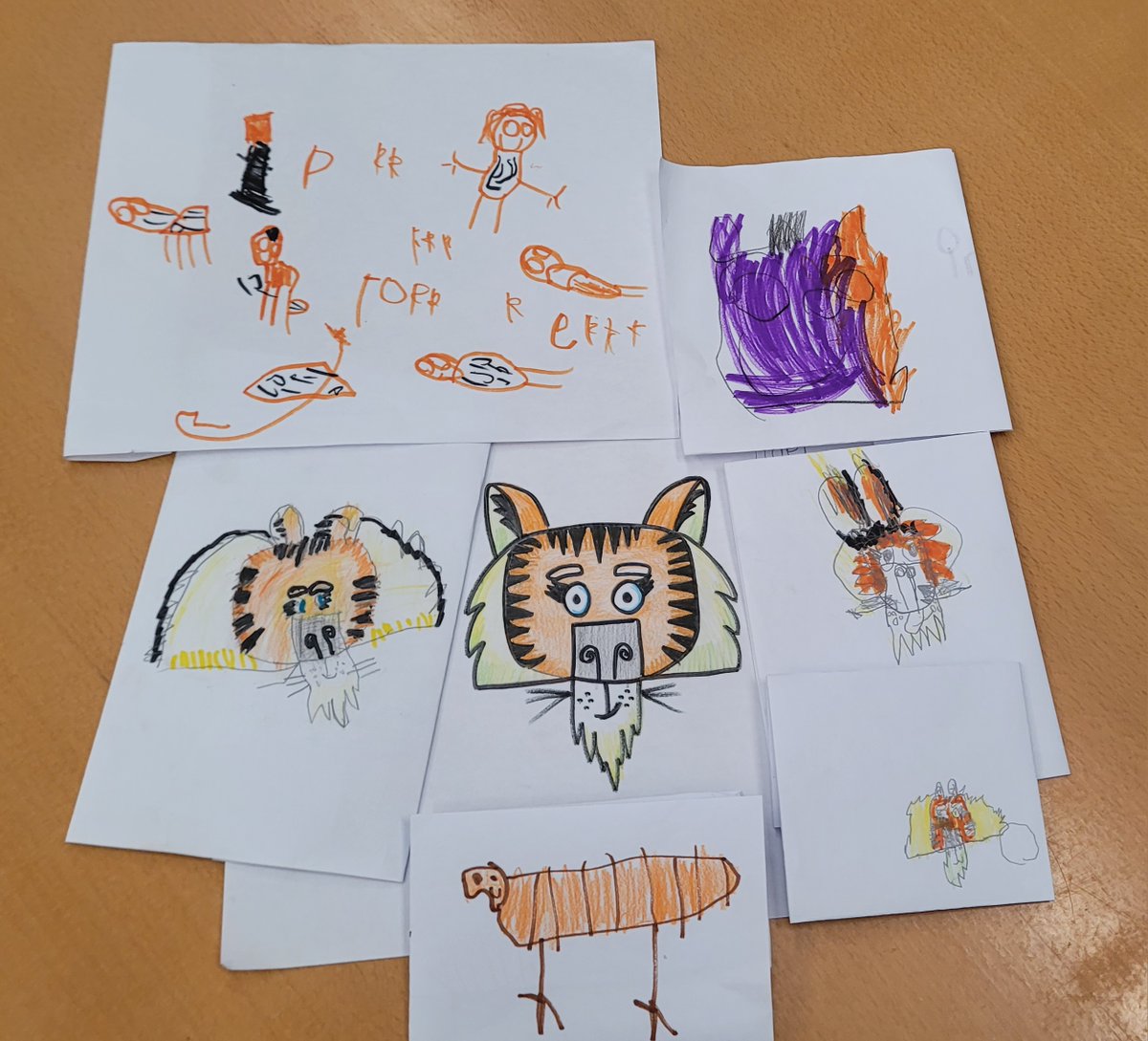 LancashireSLS's tweet image. 😍We recently visited Woodland Community Primary School and they really enjoyed the book 'Don't Think of Tigers'.
Check out these fantastic tigers they sent us inspired by the book! I think they could give @almaxlat a run for his money @AndersenPress 🐯
