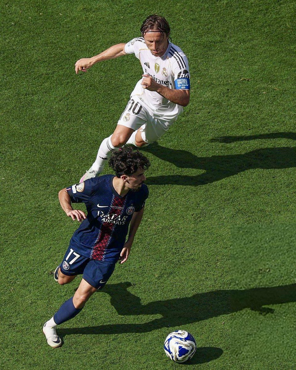 CabineSport's tweet photo. Muito classe apenas numa foto. https://t.co/or0erfTf86