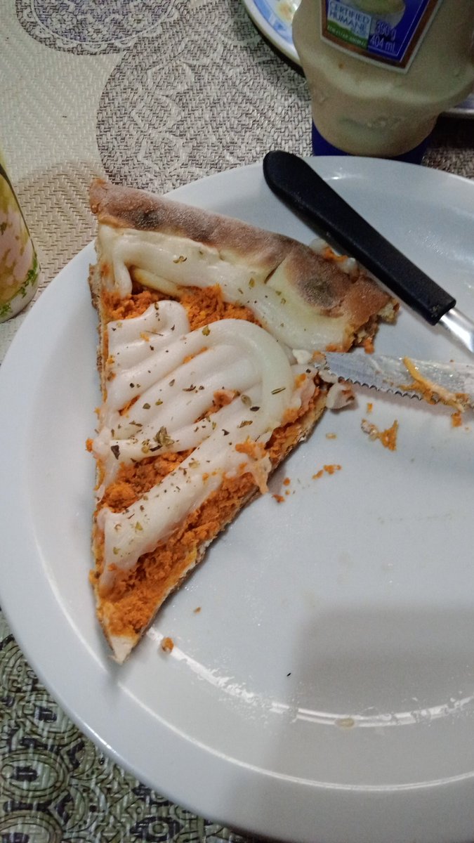 Bom dia <a href="/sabinasimonato_/">Sabina Simonato</a> esse é o café da manhã pizza de frango com catupiry #bdsp