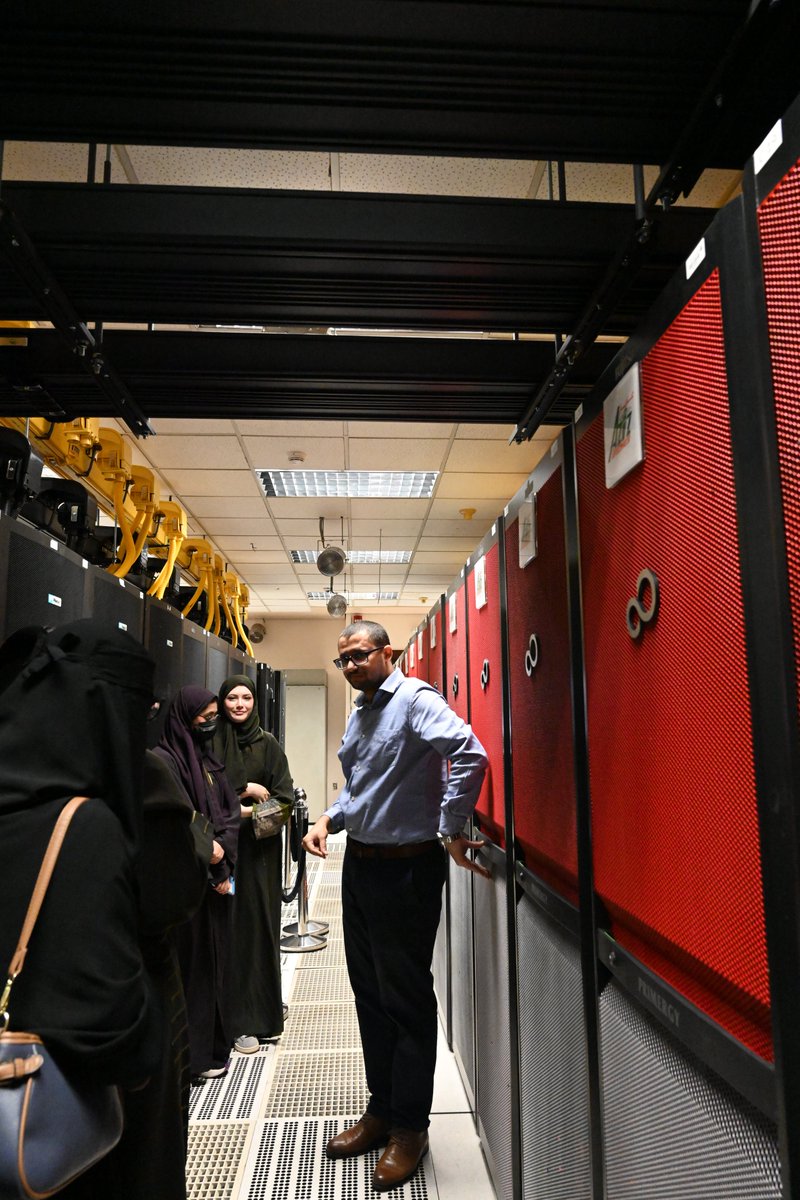 جامعة الملك عبدالعزيز tweet media