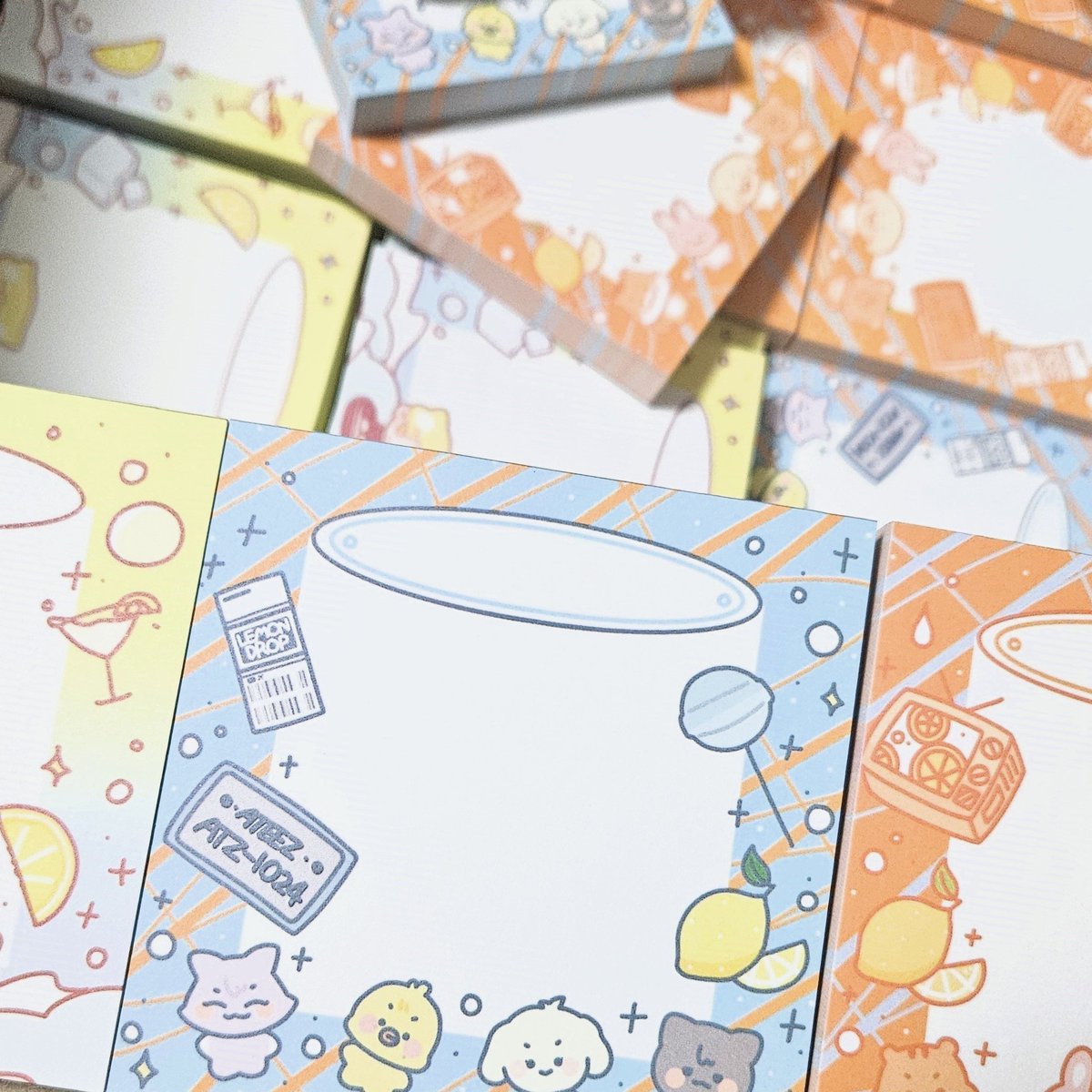 hi_s0rlo's tweet image. 에이티즈 전원 재계약 기념 나눔합니다!

🏴‍☠️ 당첨자 발표 : 7월 16일(3명)
🏴‍☠️ 신청 : #RT + #맘찍 
   ㄴ #FOLLOW 시 당첨 확률 UP!
🏴‍☠️ 떡메 3종 SET + GOLDEN HOUR : Part3 POCAALBUM

#ATEEZ #에이티즈 #재계약 #홍중 #성화 #윤호 #여상 #산 #민기 #우영 #종호