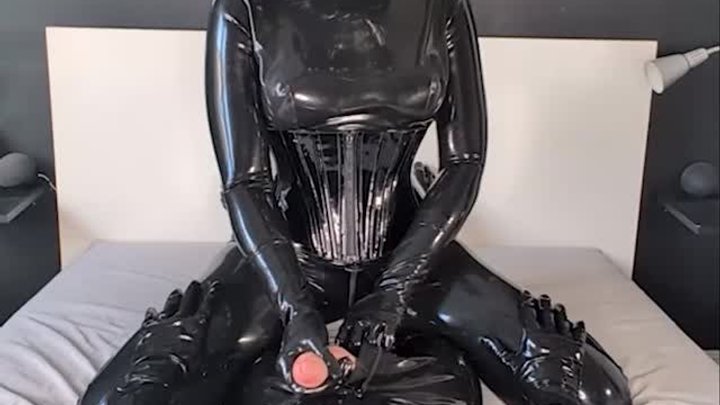 My #clip - Squelchy Kigurumi just sold! clips4sale.com/studio/340107/…