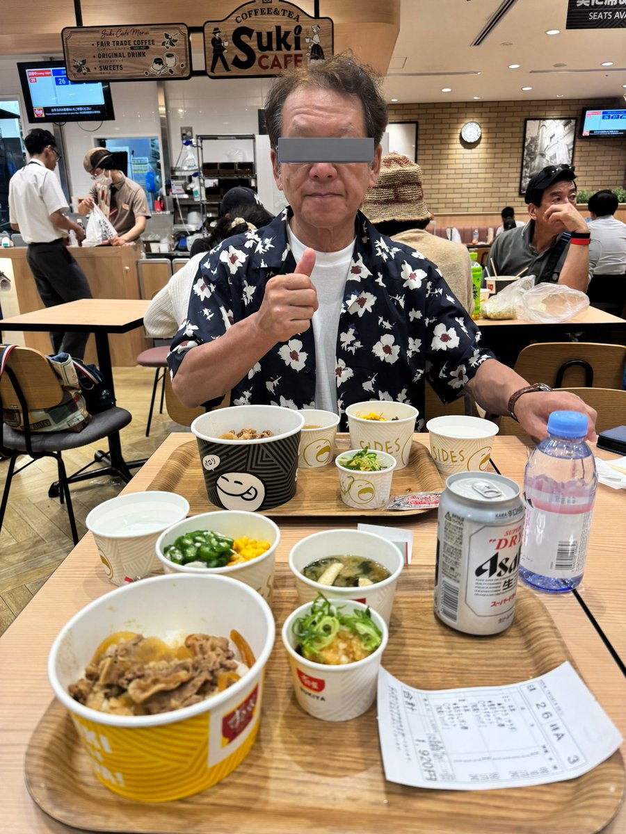 wet_backpack's tweet photo. ついに到着じゃあ！
すき家で日本を体感
おろしぽん酢牛丼はおいしいね https://t.co/ue0kL1qb9U