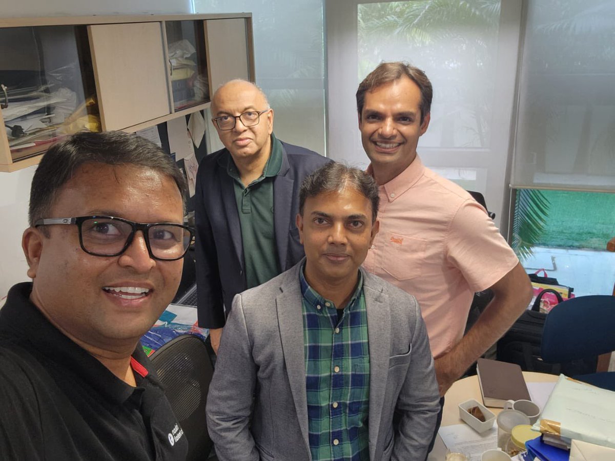 sbikh's tweet image. Delighted to meet Kapil Chhabra @_kapilchhabra @wisdomai_inc after eighteen years. His first job was at Info Edge in the engineering team. Now in the Bay Area doing his own startup in the agentic AI space along with three other Co founders. Three Indians and one from Brazil. I…