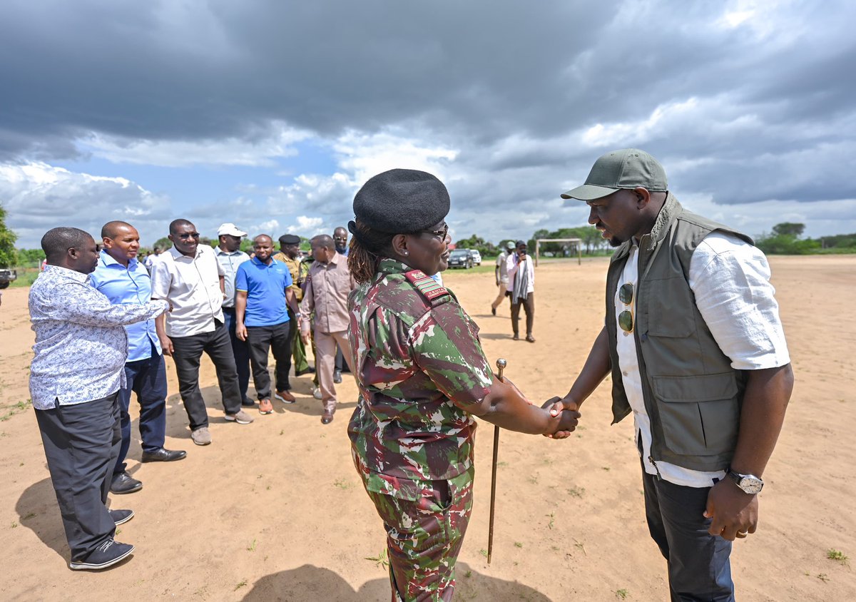 kipmurkomen's tweet photo. At Odha, Garsen Constituency, Tana River County, to preside over the official opening of Tarasaa Sub-County. https://t.co/AfxQpdMn6q